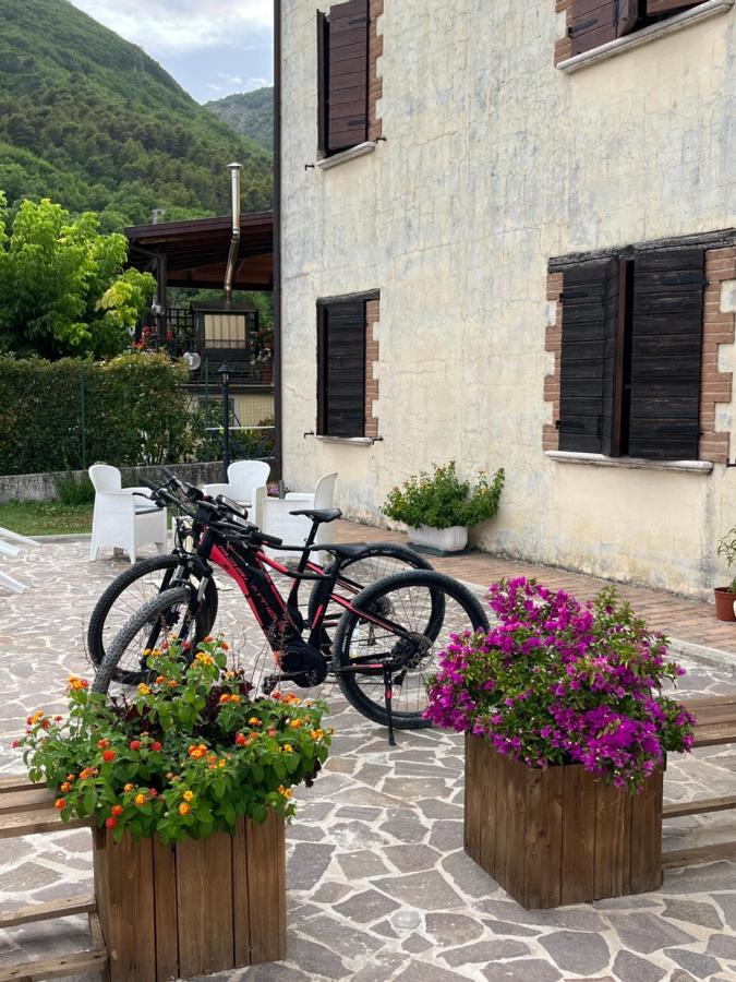 Casa Vacanze Vecchio Frantoio Residenza Moraiolo Spoleto Exterior photo